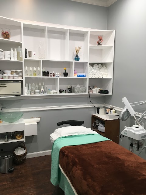 Pure Green Day Spa