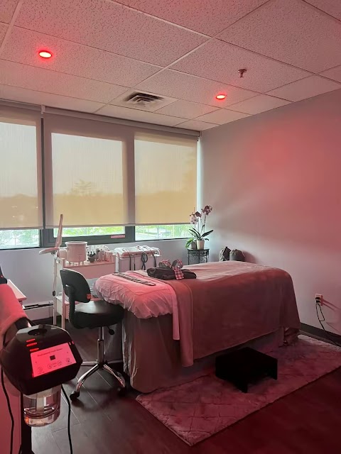 Avellino Esthetics Organic Skin Care