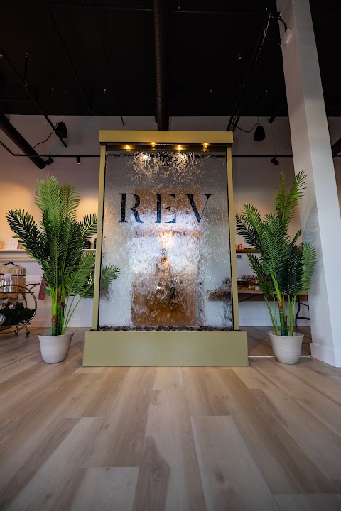 Rev Facial Bar