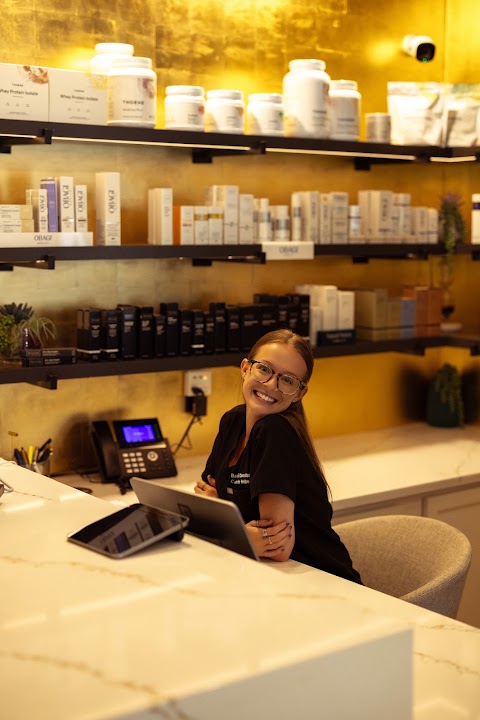 Captivate IV Wellness & Beauty Bar