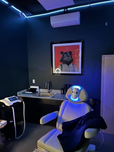 SYR Men’s Med Spa Studio