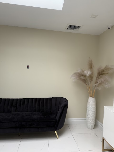 KMR Esthetics