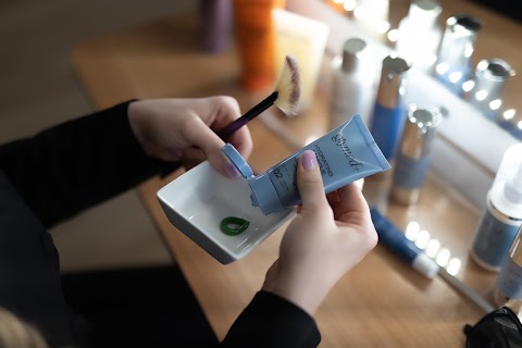 Mariah’s Skin Bar