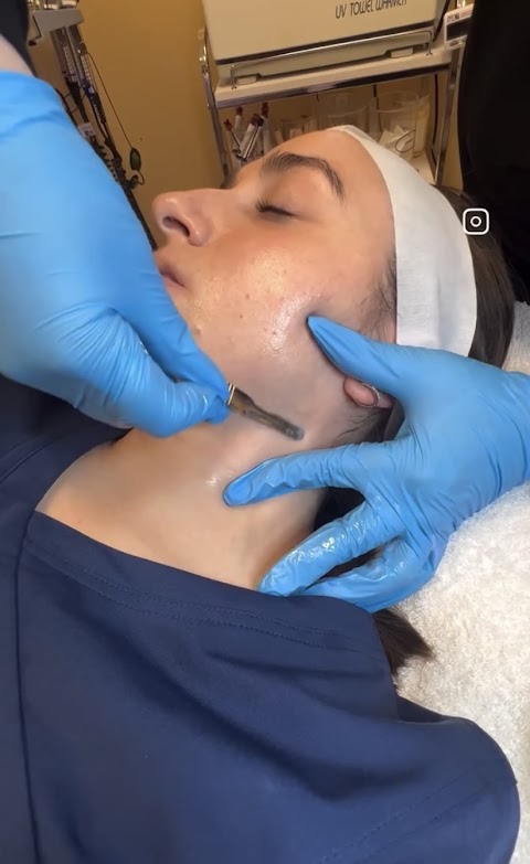 East Bay Dermatology & Plastic Surgery