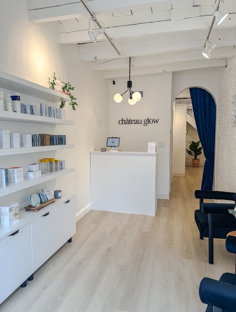 Château Glow Cobble Hill