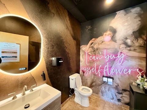 Glow Labs Facial Bar