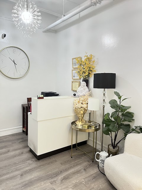 XU Natural Facial Rejuvenation Center