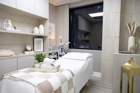 Life Wellness Med Spa in Miami Lakes