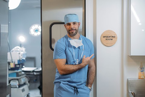 Dr. Adam J. Oppenheimer, MD