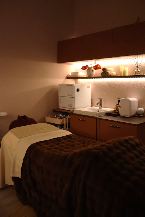 Khora Esthetics