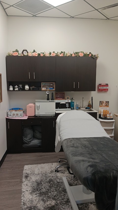 Divine Radiance Skinworks