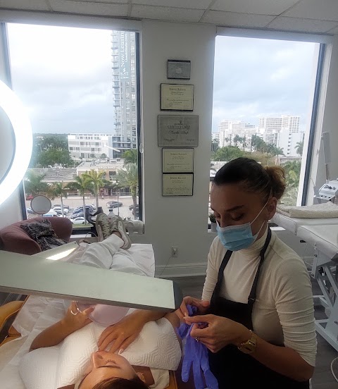 Takos Esthetics