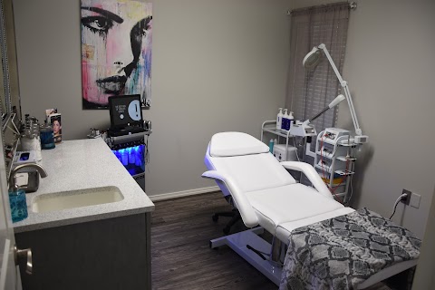 Advanced Aesthetic Solutions