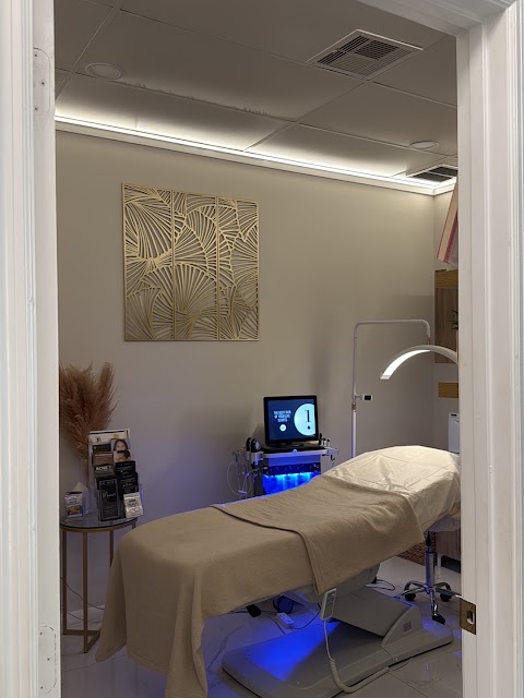 Skinne Face and Body Care