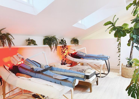 Signature Aesthetics Facial and Wellness Spa