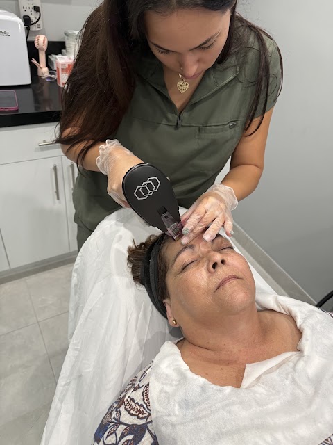 The Aesthetics & Wellness Lounge Pinecrest