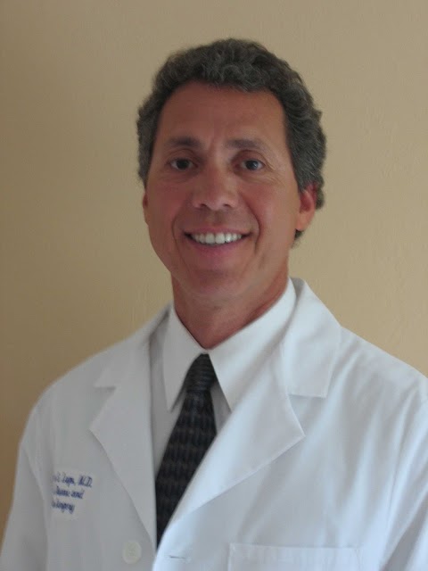 Javier G. Lugo MD
