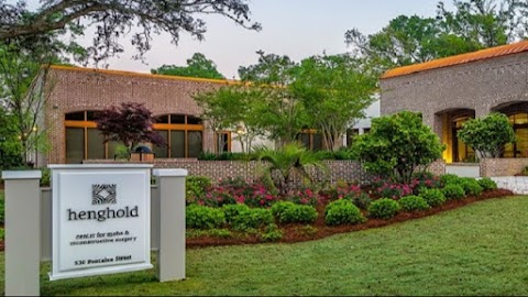 Henghold Dermatology