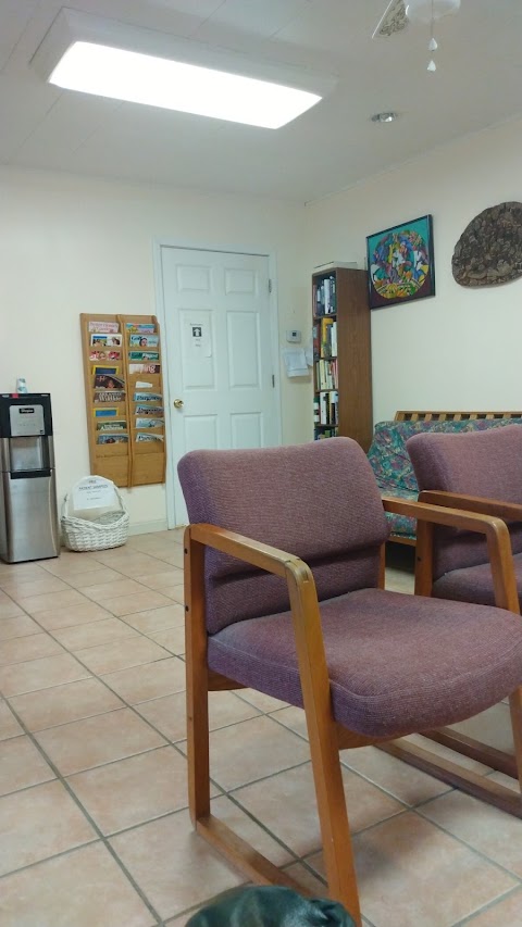 Dr. Linda P Woodbury MD