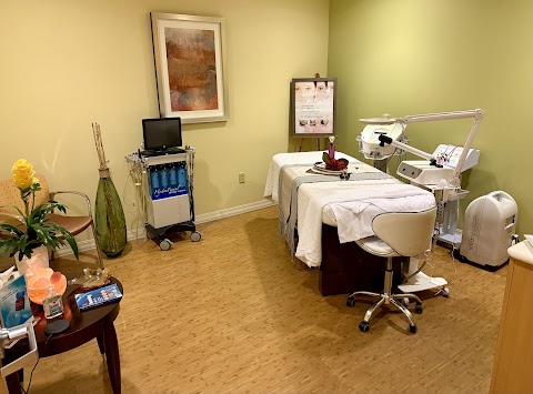 Holy Cross Healthplex Medical Spa