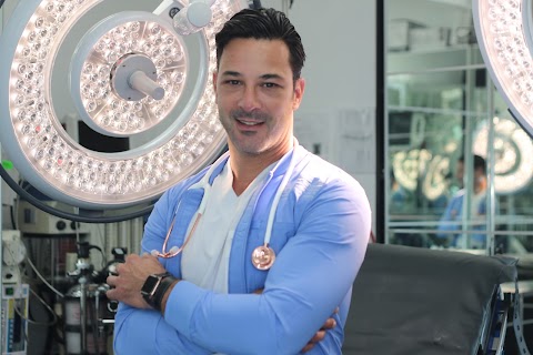 Facelift Miami: The Maercks Institute - Dr. Rian A. Maercks
