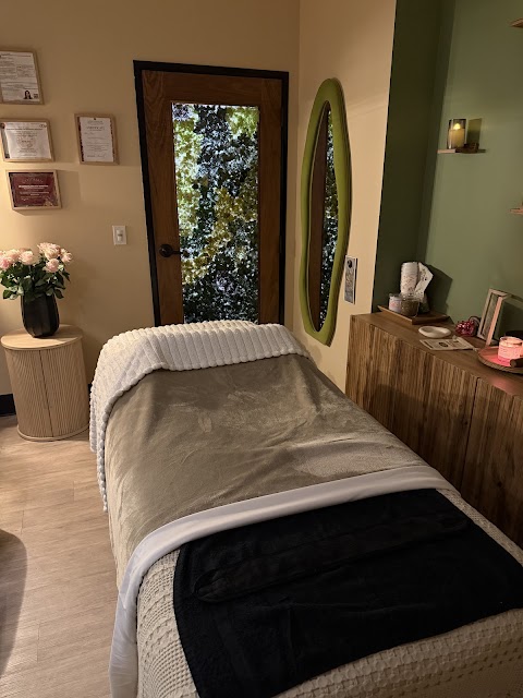 Avaia Skincare