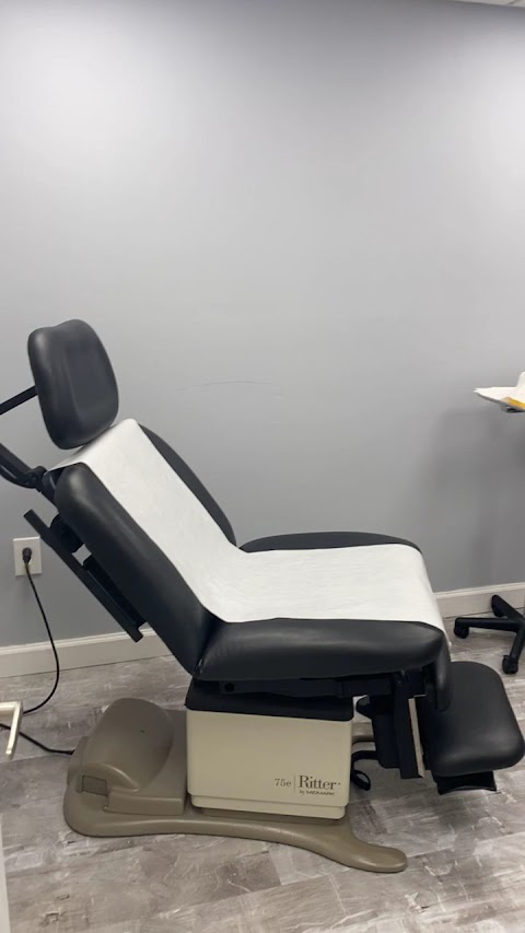 Bradenton Dermatology & Laser