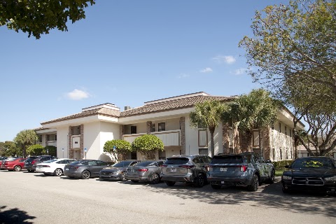 AQUA Vein Center at Water's Edge Dermatology - Lake Worth