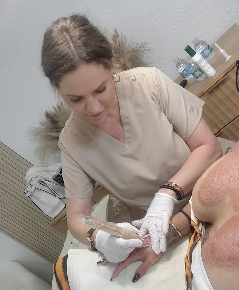 Markless Clinic – Stretch Mark & Scar Revision Hallandale Beach