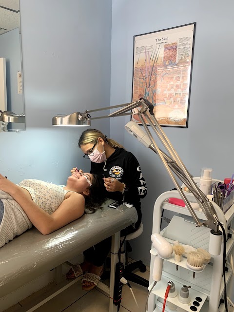 Liz Skincare