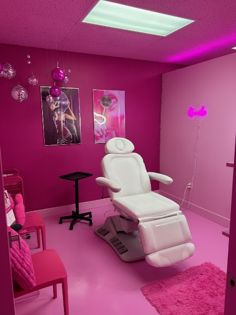 Velvet Crush Aesthetic Lab