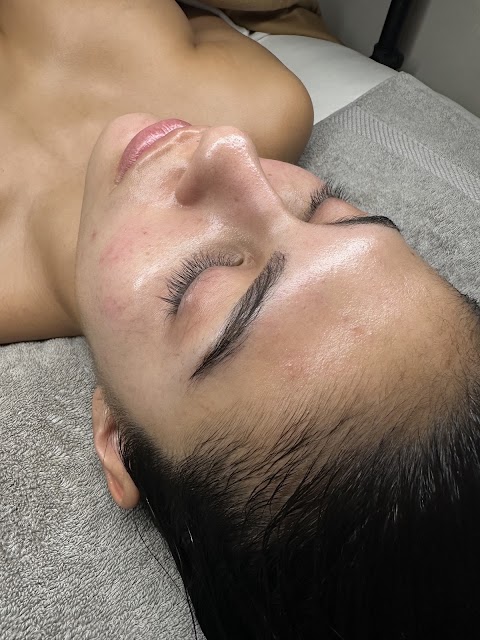 Undertone - Facial Sculpting Studio