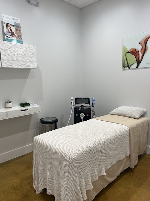 LuxSpa & Wellness