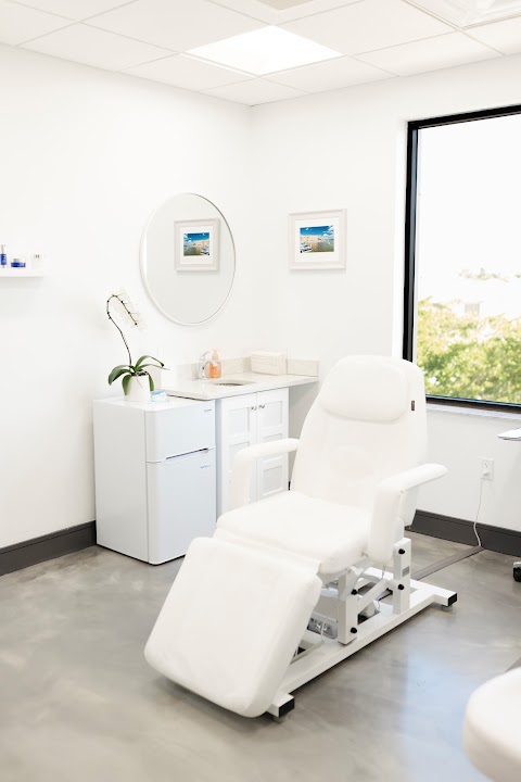 Naples Beauty Co