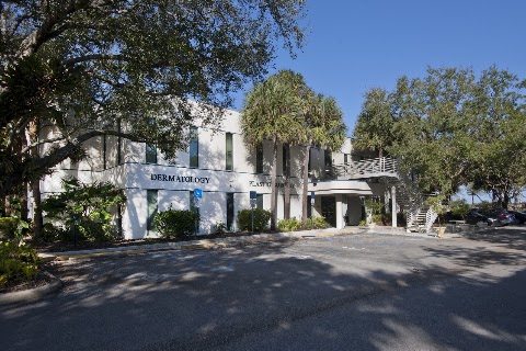 Water's Edge Dermatology - Plantation
