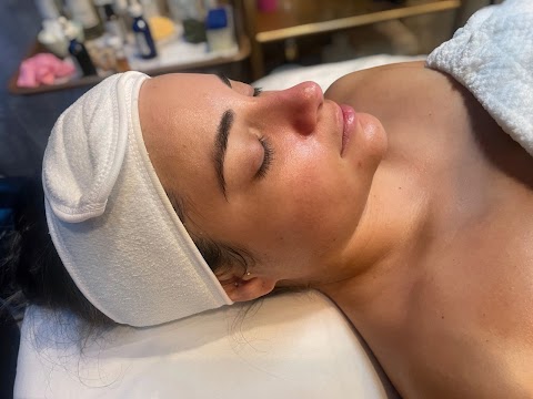 Flawless Skincare by Gillian