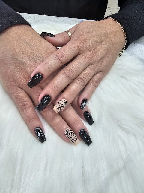 Dominican Hair Salon & Beauty Services