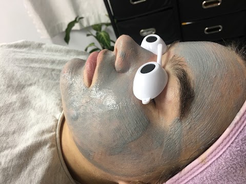 Luxury Facial and Beauty