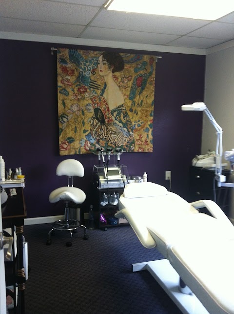 Intuitive skin studio