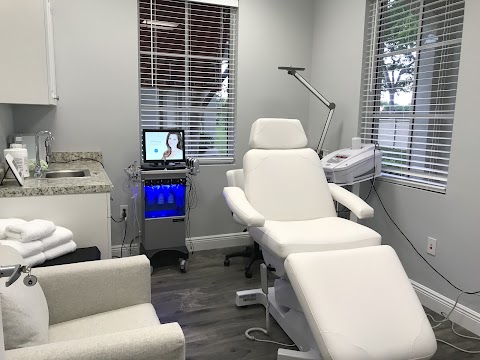 Illume MD: Aesthetic Art & Wellness