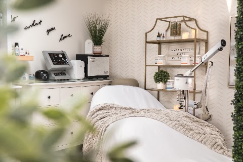 Breeyonna Anthony's Skin Care Studio & Permanent Make-Up Center