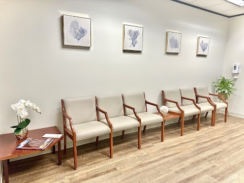 Coral Dermatology