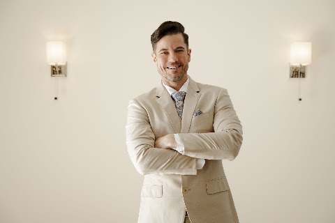 Apex Aesthetics and Wellness (Jason Kwiatkowski PA-C)
