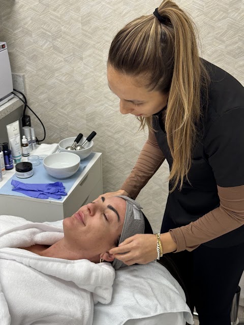 Green Wellness Centre & Med Spa