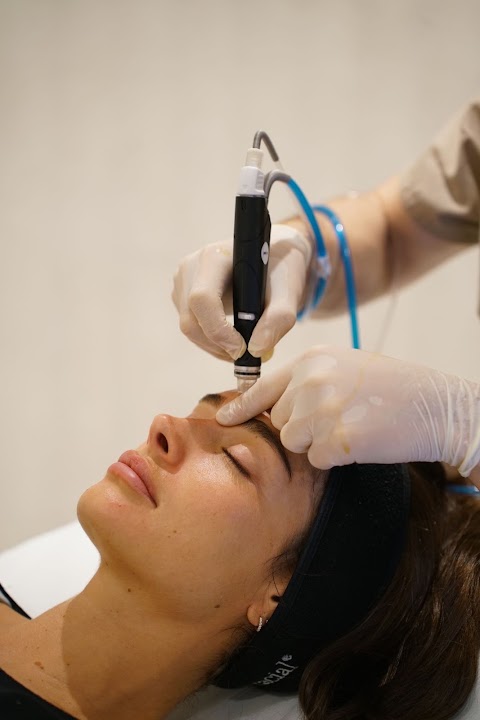 TK Beauté Advanced Skin