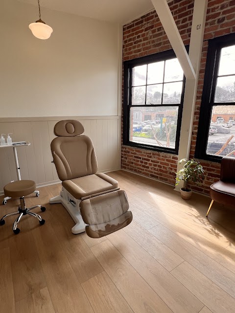 LumaPhi Aesthetics & Wellness