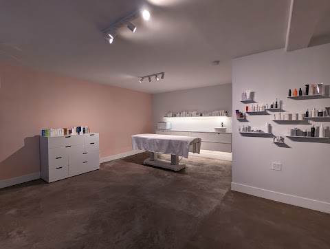 Skintune Studio