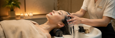 Velora Head Spa