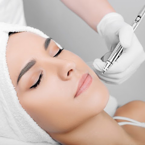 Estygirl Skincare