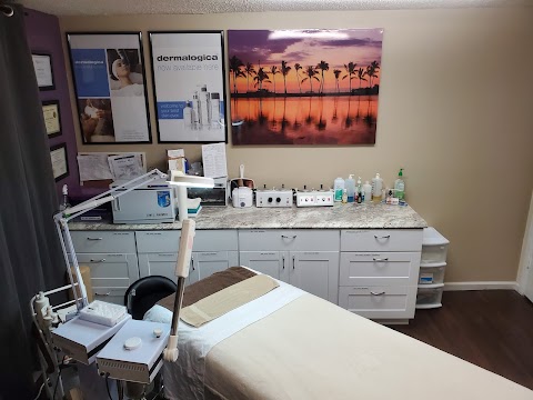 Massage & Waxing Day SPA